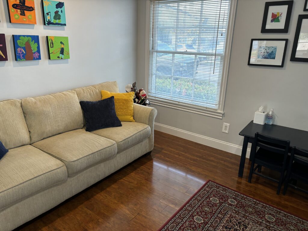 Room 6 (3)