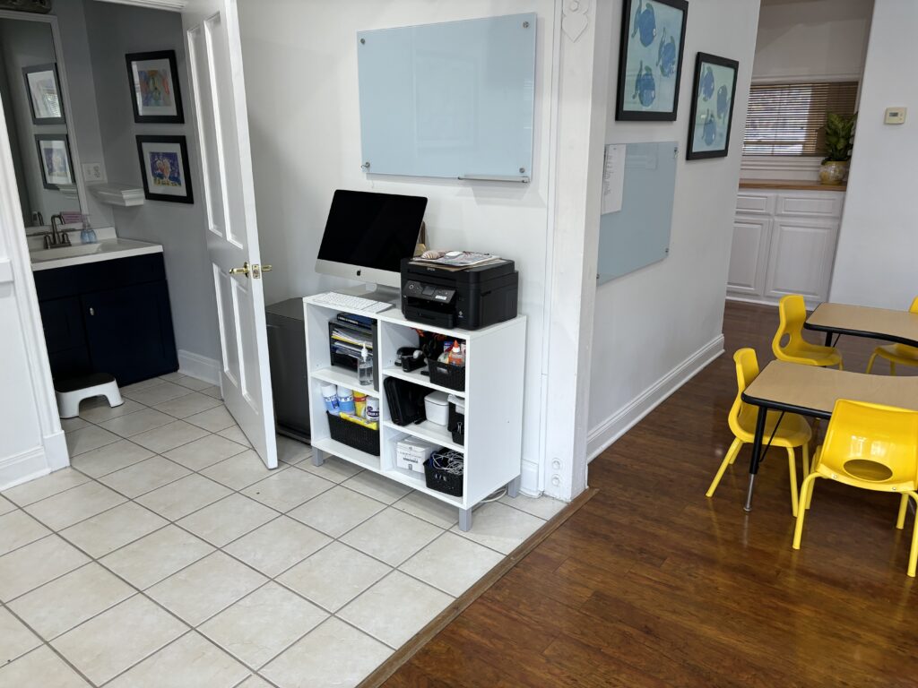 Room 7 (5)