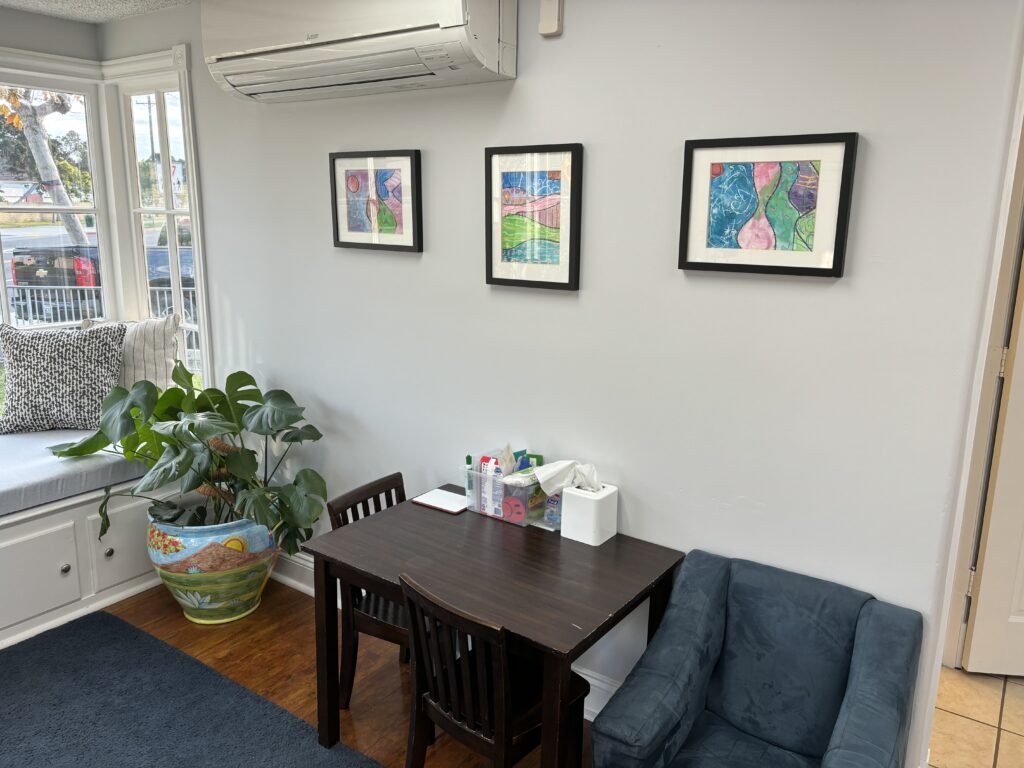Room 9 (2)